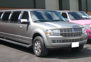 12-seater limo for school proms